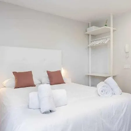 Апартаменты Sunnyland Martianez 4 *